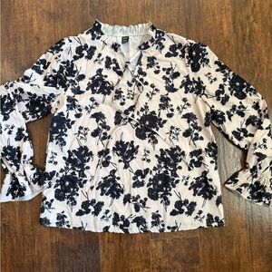 SHEIN Black Floral Print Blouse